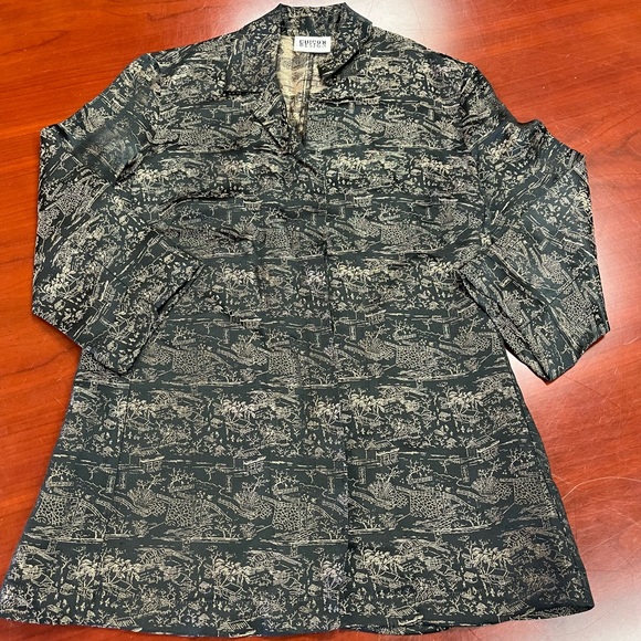 Chico’s Asian Print Silk Blend Shirt (0 = Small/4) - Picture 1 of 6